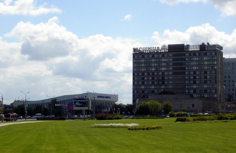 Файл:By minsk hotel yubileynaya 06.jpg