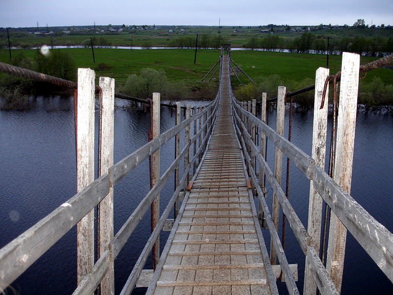 Файл:Ru arch region v tojma river bridge 2 08.JPG