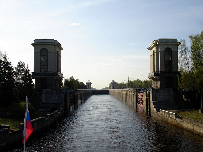 Файл:Ru moscow kanal 2 sluz niz view 08.jpg