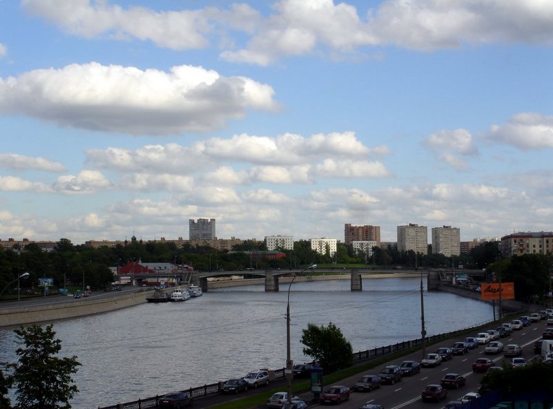 Файл:Ru moscow novospasskiy bridge 05.JPG