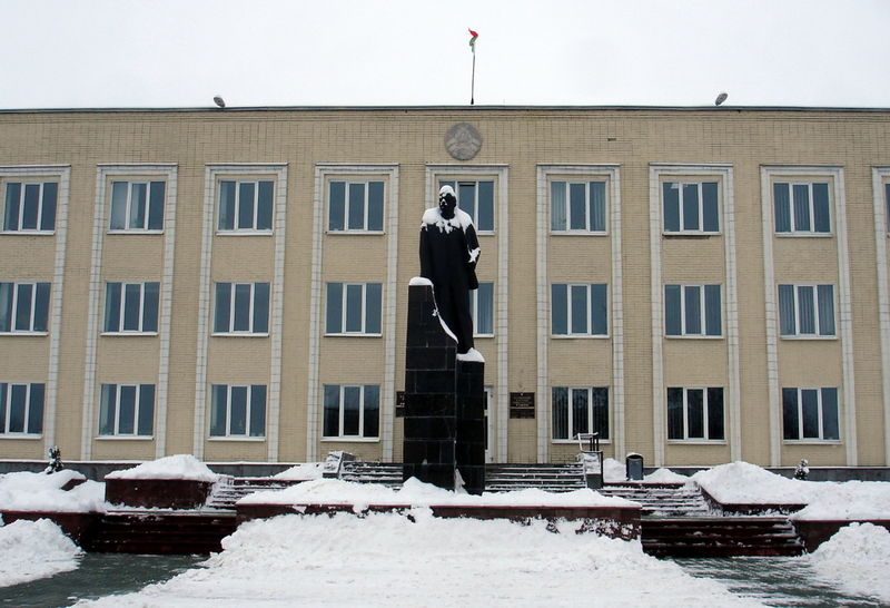 Файл:By kamenec lenin monument 10.JPG