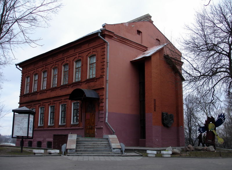 Файл:By vitebsk mark sagal art center 07.JPG