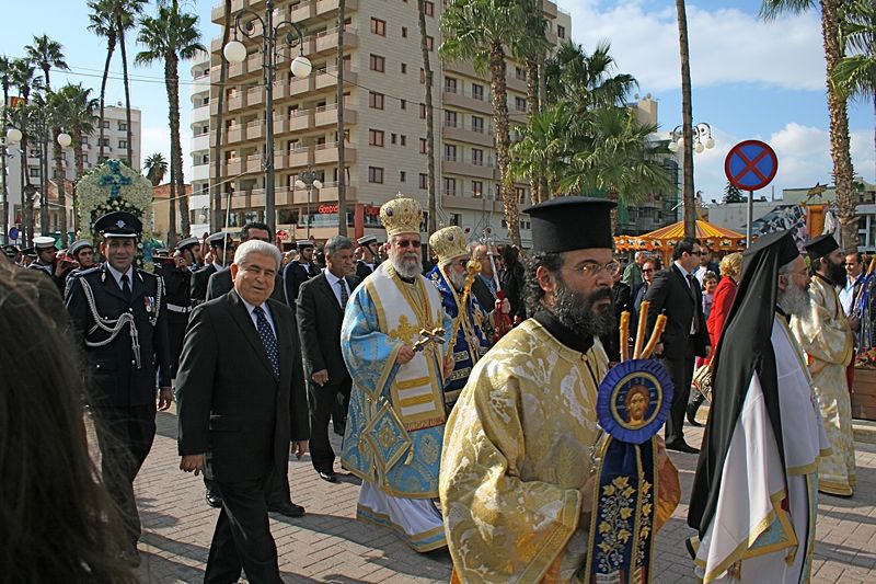 Файл:CY Larnaka Major Archibishop.jpg