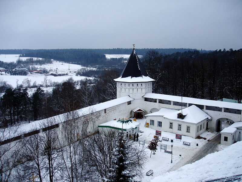 Файл:Ru zvenigorod monastery vodovzvodnaja turn 09.jpg