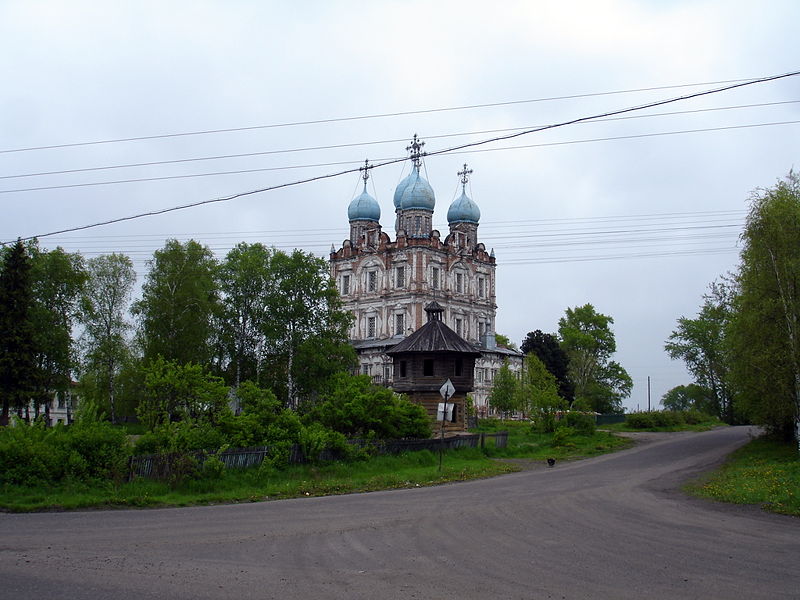Файл:Ru arch reg solvychegodsk sobor vvedensky mineral isto4nik 08.JPG