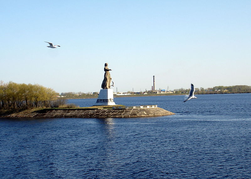 Файл:Ru rybinsk volga monument 08.jpg