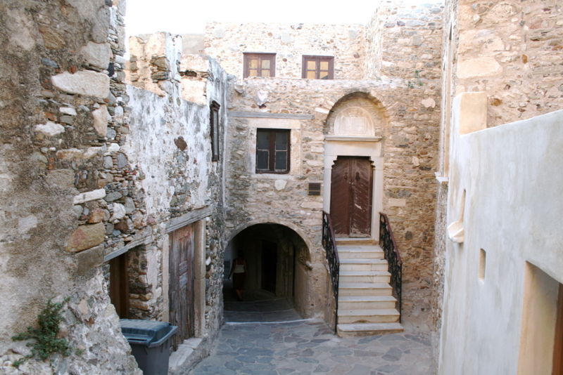 Файл:GR Naxos Castro Home 05.jpg