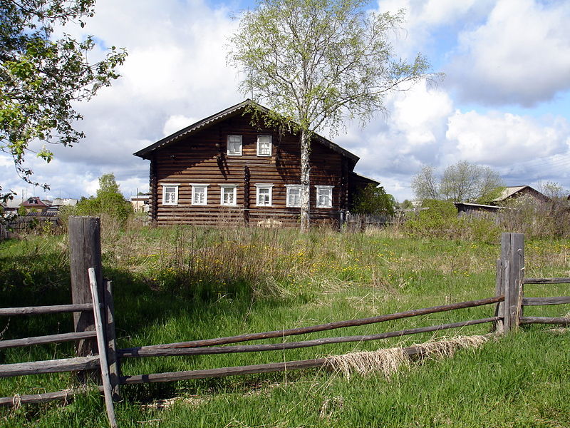 Файл:Ru krasnoborsk manuilovskoe villadge home 08.JPG
