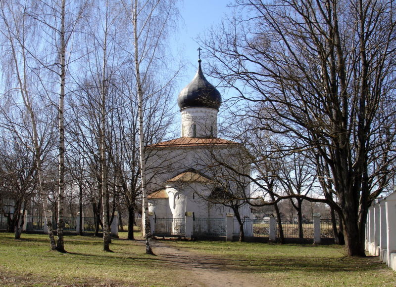 Файл:Ru pskov church georgia so vzvoza 07.JPG