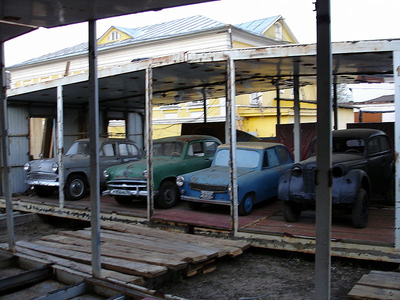 Файл:Ru myshkin museum narodny moskvich 08.jpg