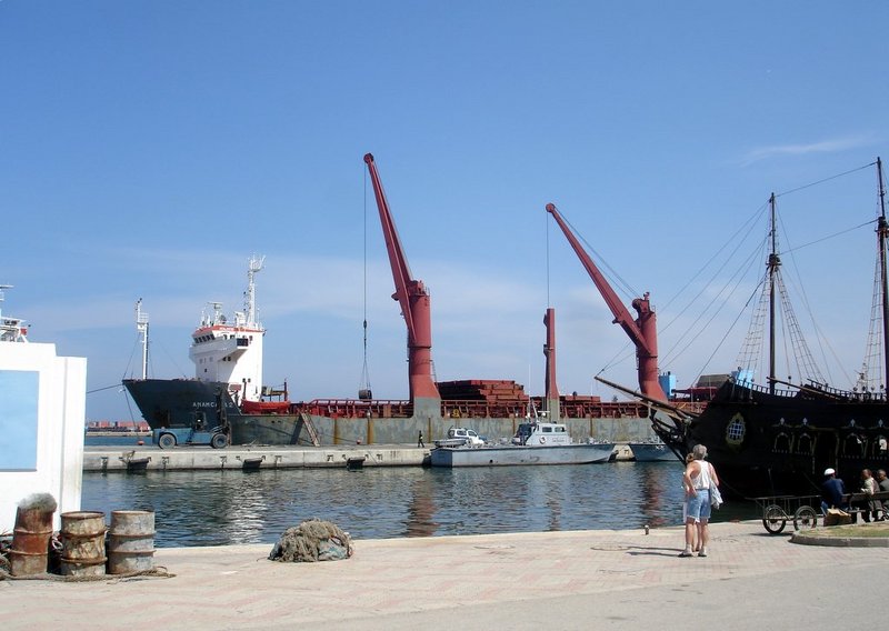 Файл:Tn sus sea port 06.JPG
