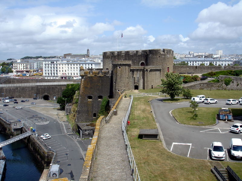 Файл:Fr brest zamok donjon 1 10.JPG