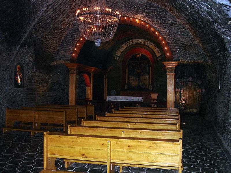 Файл:Pl wieliczka kopalnja 20 4asovnja sv ioanna 09.jpg