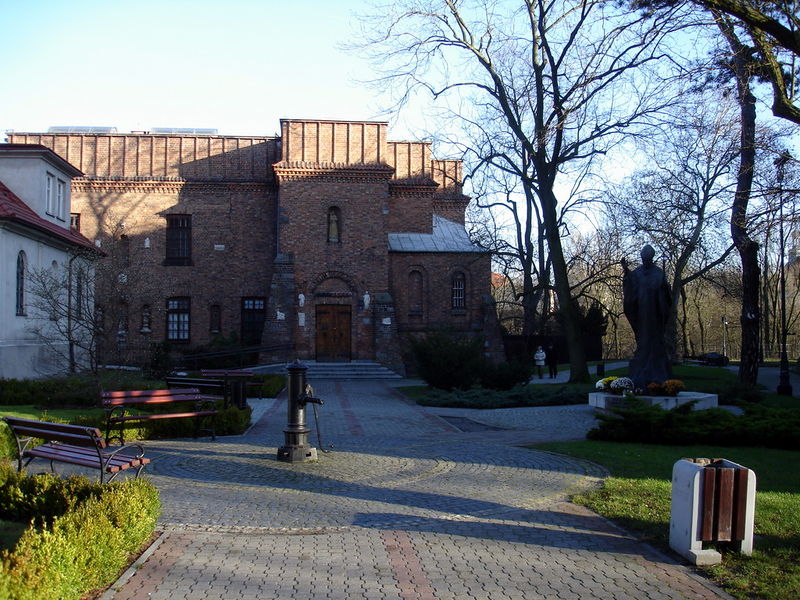 Файл:Pl plock tumski holm museum eparhia monum papa 09.jpg