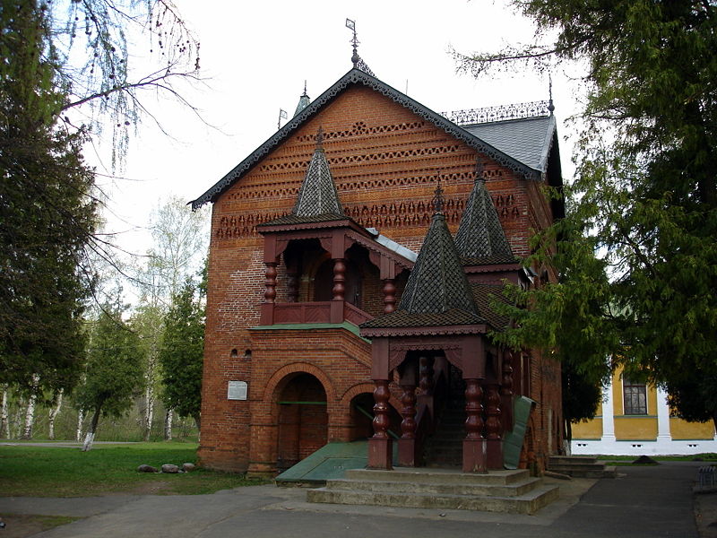Файл:Ru uglich kreml palaty carevi4a dmitrija 08.jpg