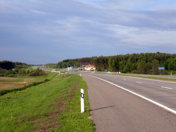 By minsk higway moscow brest 06.jpg
