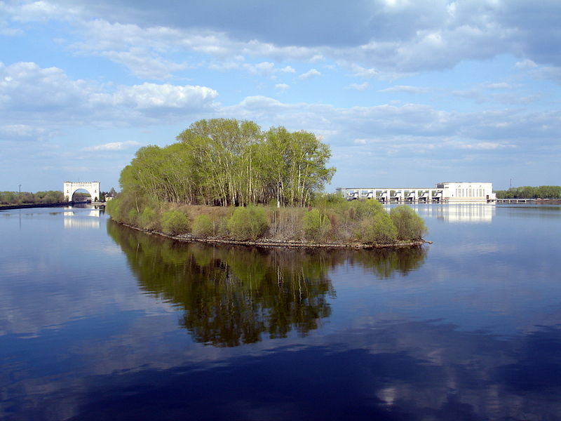 Файл:Ru uglich sluz ges high bjef panoram 08.jpg
