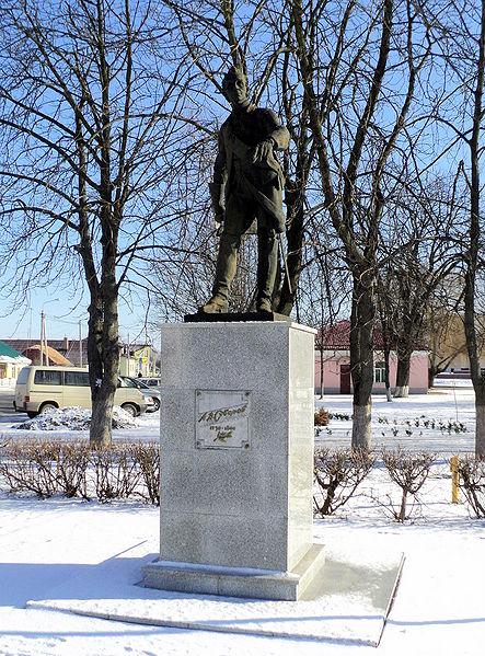 Файл:By kobrin suvorov puskina sovetskaya 11.JPG