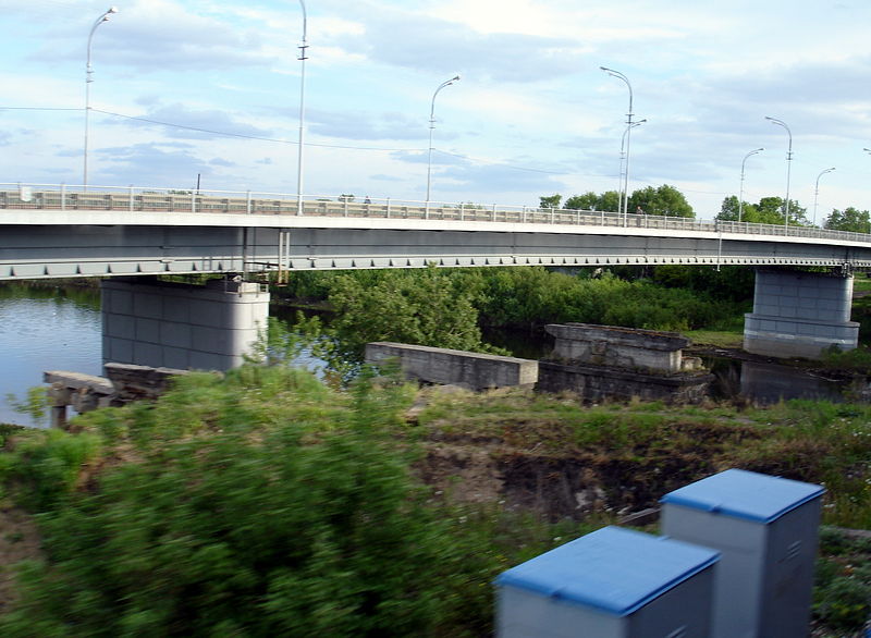 Файл:Ru vologda region sokol suhona river auto bridge 08.JPG