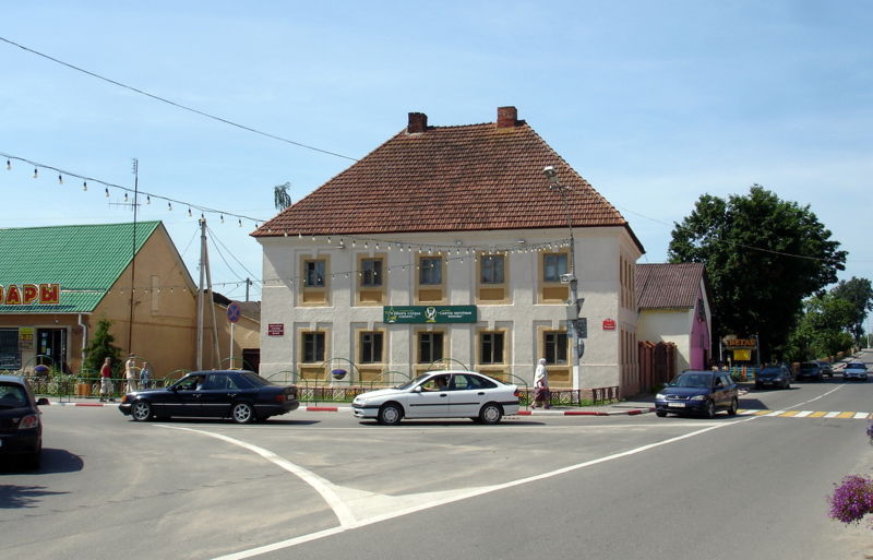 Файл:By postavy museum old hotel 09.jpg