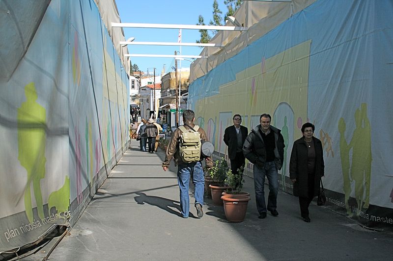 Файл:CY Nikosia Road to Occupied Territory.jpg
