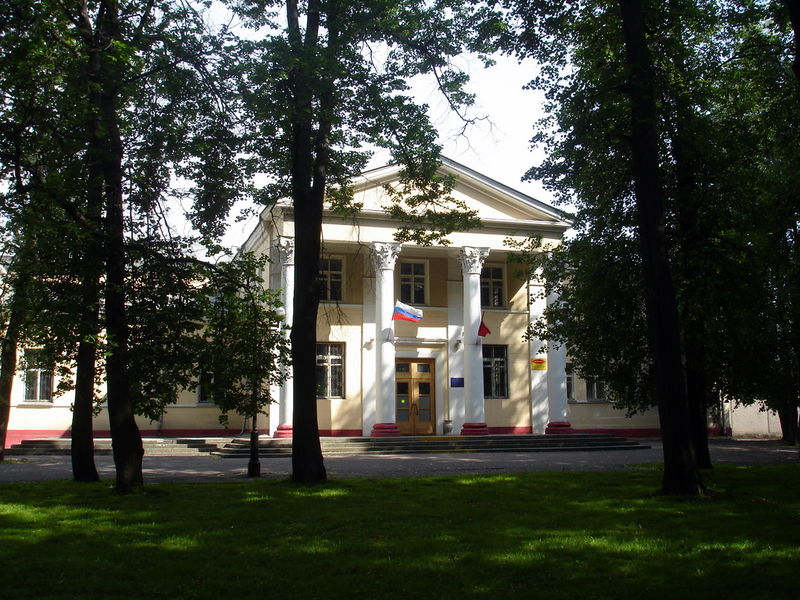 Файл:Ru vosto4ny club vostok zapadn 1 10.JPG