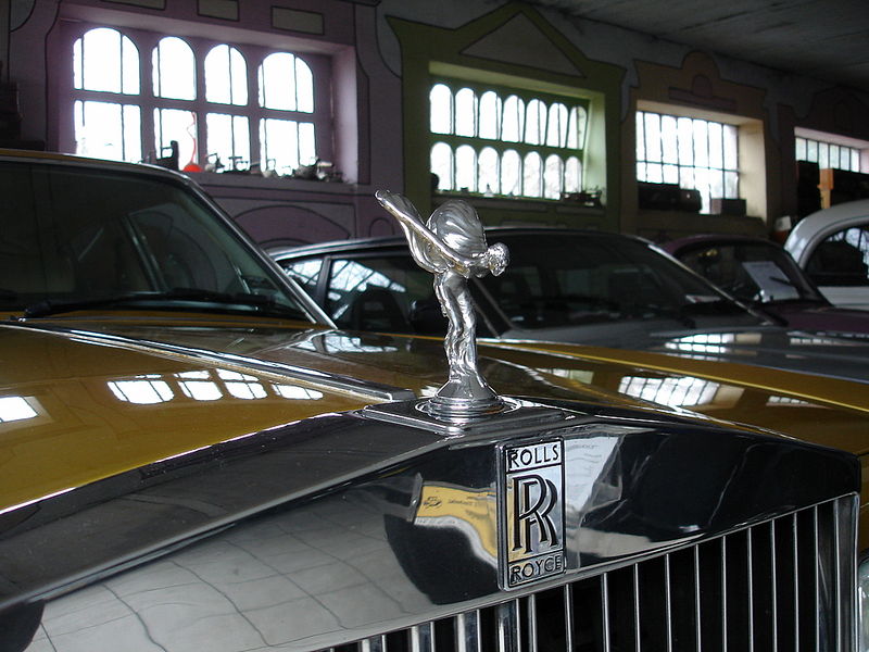 Файл:Pl otrebusy rolls-royce 1 09.jpg