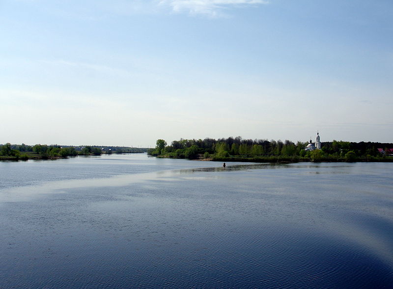 Файл:Ru moscow region dubna pravyj bereg pohvaly bozej materi 1827 churche vpadenie dubna volga 08.jpg