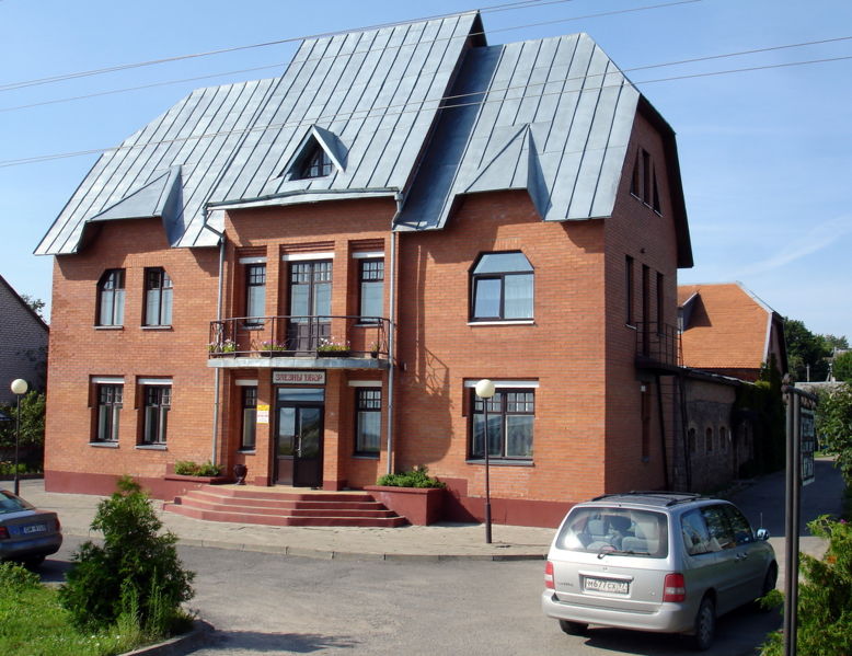 Файл:By braslav hotel zaezny dvor 09.jpg