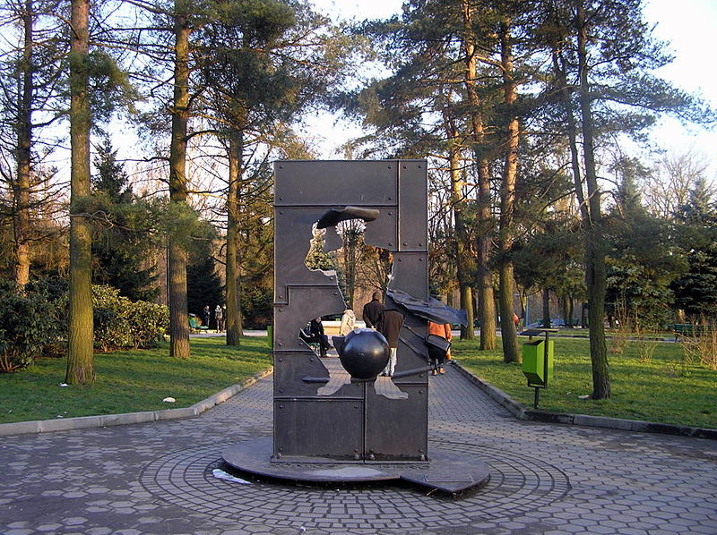 Файл:Ru kaliningrad munhausen monument 08.jpg